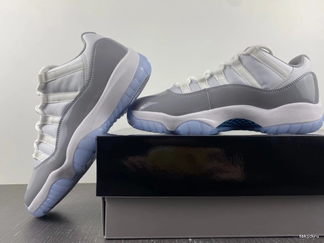 Reps TBkick Air Low Jordan Cement 11 AV2187-140 Grey 0701
